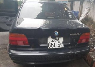 BMW 5 Series 528i 1996 - Bán BMW 5 Series 528i đời 1996, màu xám, nhập khẩu nguyên chiếc, xe gia đình