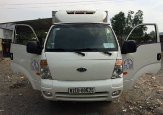 Kia Bongo III 2010 - Cần bán gấp Kia Bongo III đời 2010, màu trắng, xe nhập giá cạnh tranh