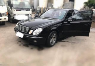 Mercedes-Benz E class E240 2004 - Bán Mercedes E240 đời 2004, màu đen chính chủ