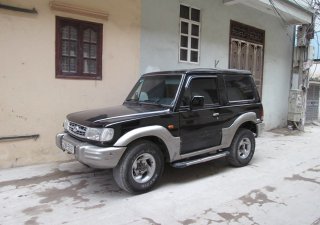 Hyundai Galloper 2000 - Bán Hyundai Galloper đời 2000, màu đen, nhập khẩu, giá 100tr