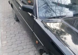Toyota Cressida 1984 - Bán Toyota Cressida sản xuất năm 1984, màu đen