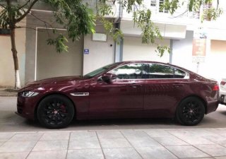 Jaguar XE 25T Prestige 2015 - Chính chủ bán Jaguar XE 25T Prestige sản xuất năm 2015, màu đỏ, xe nhập