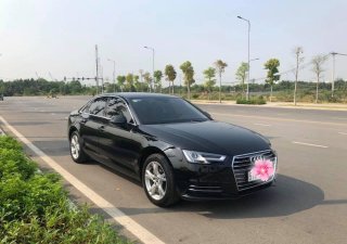 Audi A4 2018 - Bán gấp xe Audi A4 Model 2017, màu đen, giá 1tỷ 550 tr
