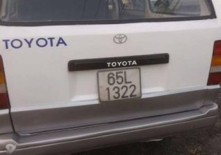 Toyota Van 1985 - Bán Toyota Van năm sản xuất 1985, màu trắng