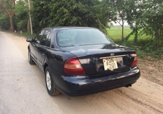 Hyundai Sonata 1997 - Cần bán gấp Hyundai Sonata năm 1997, màu đen, xe nhập