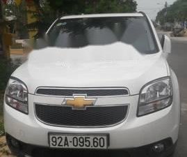 Chevrolet Orlando 2017 - Cần bán gấp Chevrolet Orlando năm sản xuất 2017, màu trắng số tự động, 640tr