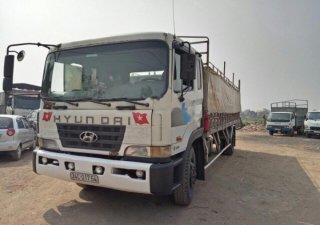 Hyundai Mighty 1997 - Bán Hyundai Mighty đời 1997, màu trắng, xe nhập, giá chỉ 300 triệu