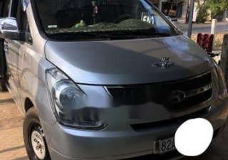 Hyundai Grand Starex 2008 - Cần bán gấp Hyundai Grand Starex đời 2008, màu bạc