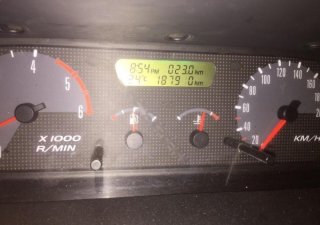 Nissan Terrano 2.7 2003 - Gia đình bán xe Nissan Terrano 2.7 đời 2003, màu vàng, xe nhập