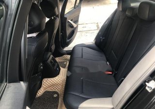 BMW 3 Series 320i 2013 - Bán BMW 3 Series 320i sản xuất 2013, màu đen 