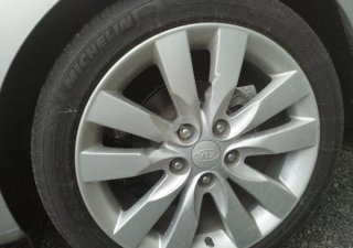 Kia Forte EX 2012 - Cần bán xe Kia Forte EX đời 2012, màu bạc, giá 386tr