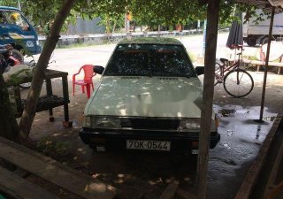 Mitsubishi Lancer 1982 - Bán Mitsubishi Lancer sản xuất 1982, màu trắng, giá 28tr