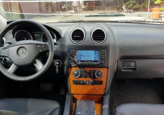 Mercedes-Benz ML Class ML350 2007 - Bán Mercedes ML350 sản xuất năm 2007, màu đen, xe nhập