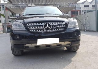 Mercedes-Benz ML Class ML350 2007 - Bán Mercedes ML350 sản xuất năm 2007, màu đen, xe nhập