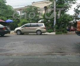 Nissan Livina 2012 - Bán Nissan Livina năm sản xuất 2012, 360tr