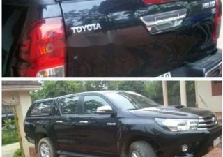 Toyota Hilux 2016 - Bán Toyota Hilux năm sản xuất 2016, màu đen chính chủ, giá 800tr