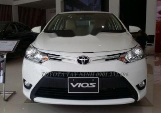 Toyota Vios   2018 - Bán xe Toyota Vios đời 2018, màu trắng, giá tốt