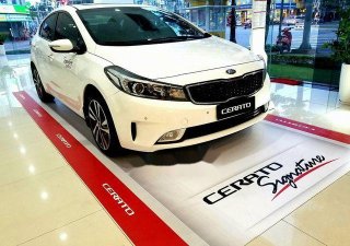 Kia Cerato 2018 - Bán Kia Cerato năm sản xuất 2018, màu trắng, 589 triệu