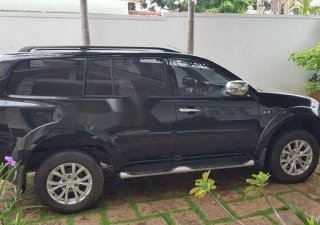 Mitsubishi Pajero Sport 2016 - Cần bán Mitsubishi Pajero Sport đời 2016, màu đen, 850 triệu