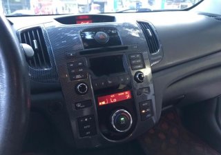 Kia Forte EX 2011 - Bán Kia Forte EX đời 2011, màu trắng chính chủ