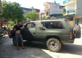 Nissan Pathfinder 1993 - Cần bán gấp Nissan Pathfinder đời 1993, nhập khẩu, giá tốt