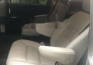 Toyota Sienna 2017 - Cần bán Toyota Sienna sản xuất 2017, màu trắng chính chủ
