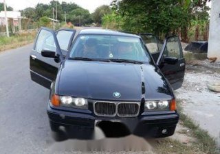 BMW 3 Series   320i   1996 - Bán BMW 320i năm sản xuất 1996, màu đen, nhập khẩu nguyên chiếc, giá 170tr