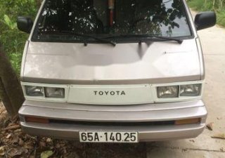 Toyota Van 1983 - Cần bán gấp Toyota Van 1983 chính chủ giá cạnh tranh