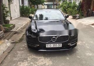 Volvo S90 2017 - Bán Volvo S90 đời 2017, màu đen, nhập khẩu nguyên chiếc còn mới, giá tốt