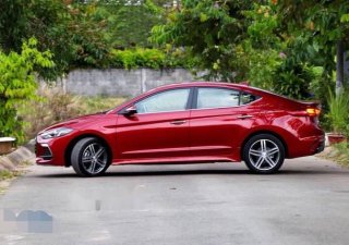 Hyundai Elantra Sport 2018 - Bán ô tô Hyundai Elantra Sport năm sản xuất 2018, màu đỏ