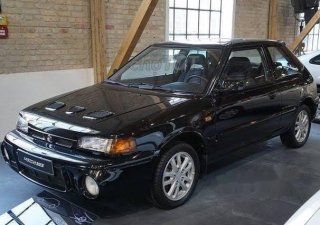 Mazda 323   1993 - Cần bán xe Mazda 323 đời 1993, màu đen, 35tr