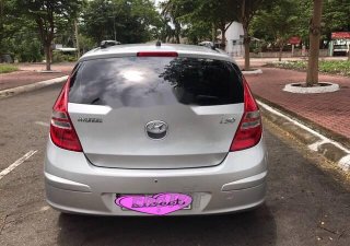 Hyundai i30   2009 - Cần bán xe Hyundai i30 đời 2009, xe nhập, giá chỉ 375 triệu