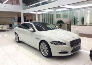 Jaguar XJL 2017 - Bán Jaguar XJL màu trắng - Thế giới thượng lưu trong một siêu phẩm - Tặng ngay trước bạ