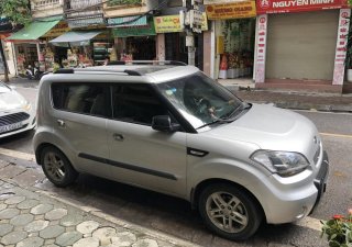 Kia Soul 4U 2009 - Cần bán gấp Kia Soul 4U sản xuất năm 2009, màu bạc, xe nhập, 450 triệu