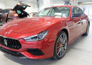 Maserati Ghibli Gransport 2018 - Bán Maserati Ghibli Gransport 2018, màu đỏ, xe nhập chính hãng