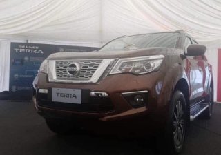 Nissan Terrano  2.5 AT  2018 - Bán xe Nissan Terrano 2.5 AT sản xuất 2018, giá tốt