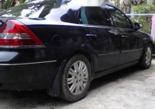 Ford Mondeo V6 2004 - Bán Ford Mondeo V6 đời 2004, màu đen số tự động
