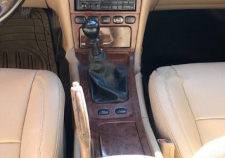 Daewoo Magnus 2.0 2004 - Cần bán Magnus 2.0 đời 2004, số sàn, xe đi rất tiết kiệm nhiên liệu và bền không bị lỗi gì
