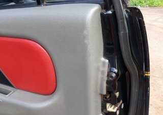 Isuzu Hi lander 2004 - Cần bán gấp Isuzu Hi lander sản xuất 2004, màu đen