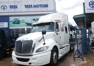 Xe tải Trên 10 tấn Prostar 122 6X4 Eagle 2012 - Đầu kéo Mỹ 2012 cabin 2 giường