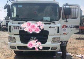 Hyundai HD     270  2011 - Bán xe 3 chân Hyundai thùng cao đời 2011 - xe ngon - hoạt động tốt, máy ngon đẹp
