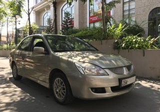 Mitsubishi Lancer GLX 2003 - Gia đình bán Mitsubishi Lancer GLX số tự động đời 2003, nhập khẩu, chính chủ viết giấy bán