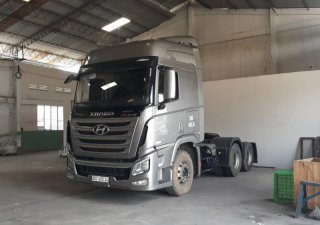 Hyundai Trago 2014 - Cần bán Hyundai Trago năm 2014, màu bạc, xe nhập, 860tr
