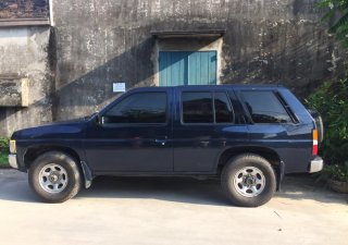Nissan Pathfinder 1994 - Cần bán Nissan Pathfinder năm 1994, màu xanh lam, xe nhập