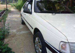 Peugeot 405 1989 - Cần bán Peugeot 405 năm sản xuất 1989, màu trắng