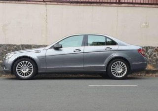 Mercedes-Benz C class  C250  2010 - Cần bán gấp Mercedes C250 đời 2010, màu bạc
