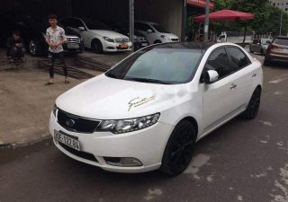Kia Forte S 2013 - Bán xe Kia Forte S năm 2013, màu trắng số tự động