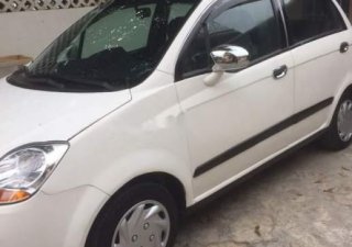 Chevrolet Spark 2011 - Cần bán gấp Chevrolet Spark 2011, màu trắng, giá 135tr