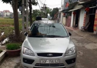 Ford Focus 2007 - Bán Ford Focus sản xuất năm 2007, màu bạc, giá 309tr