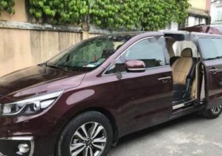 Kia Sedona   3.3L GATH  2016 - Cần bán lại xe Kia Sedona 3.3L GATH đời 2016, màu đỏ